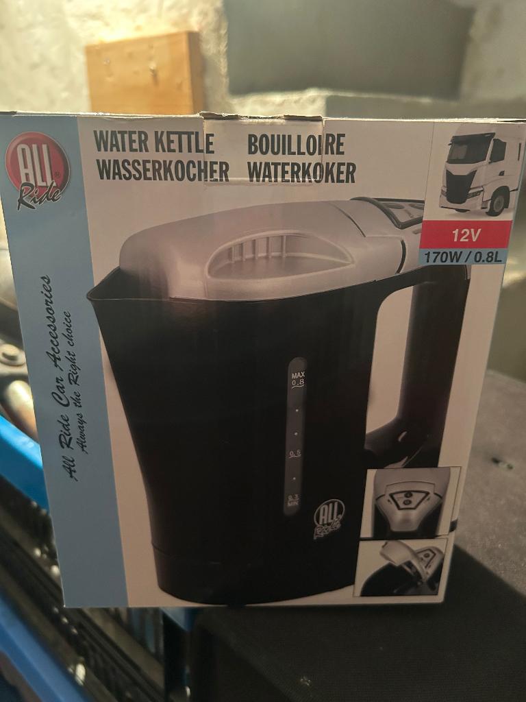 Waterkoker op 12 volt, Caravanes & Camping, Meubles de camping, Enlèvement, Comme neuf, Autre