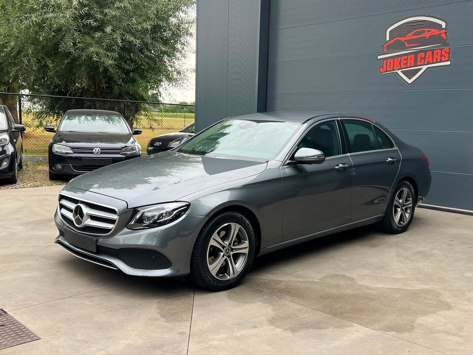 Mercedes-Benz E 200 CockPit Camera 360 CarPlay Ambiance LED, Auto's, Automaat, https://public.car-pass.be/vhr/47d2c982-7444-46ec-b7a4-df9eca86674b