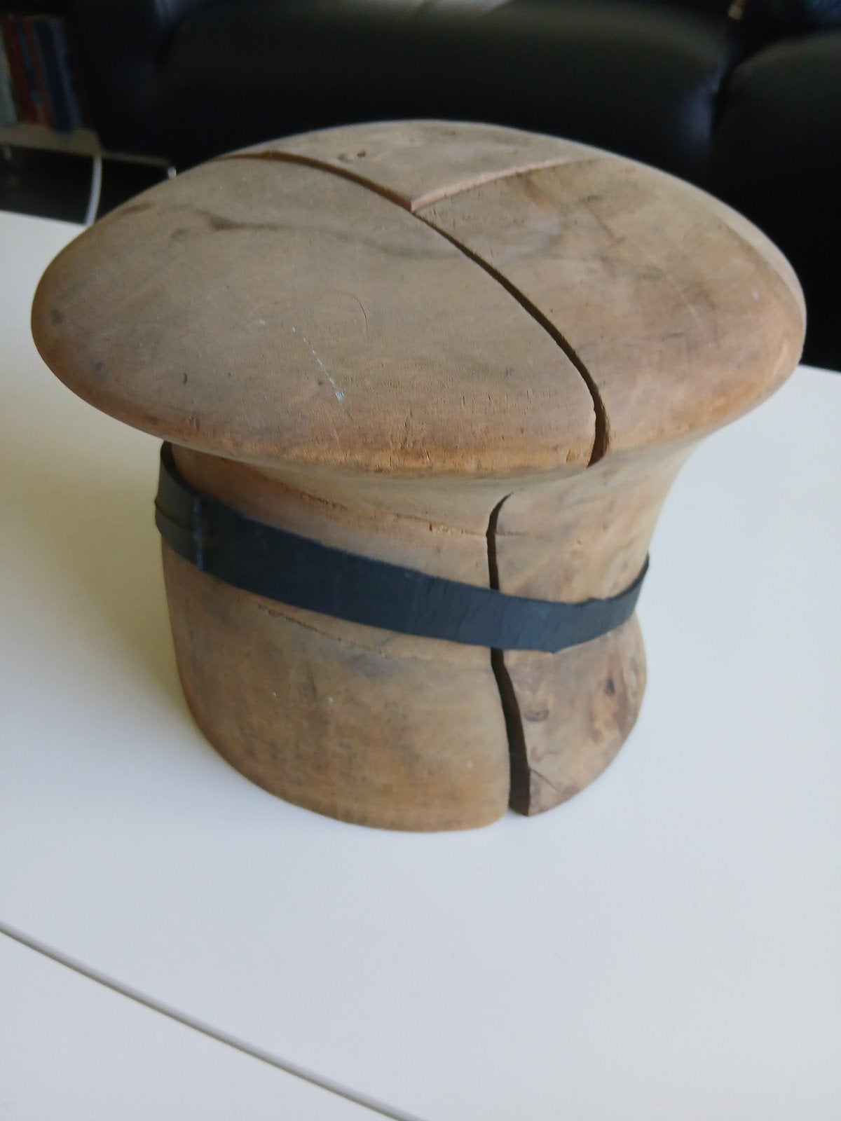 Moule/forme de chapeau ancien en bois, Antiquités & Art, Envoi