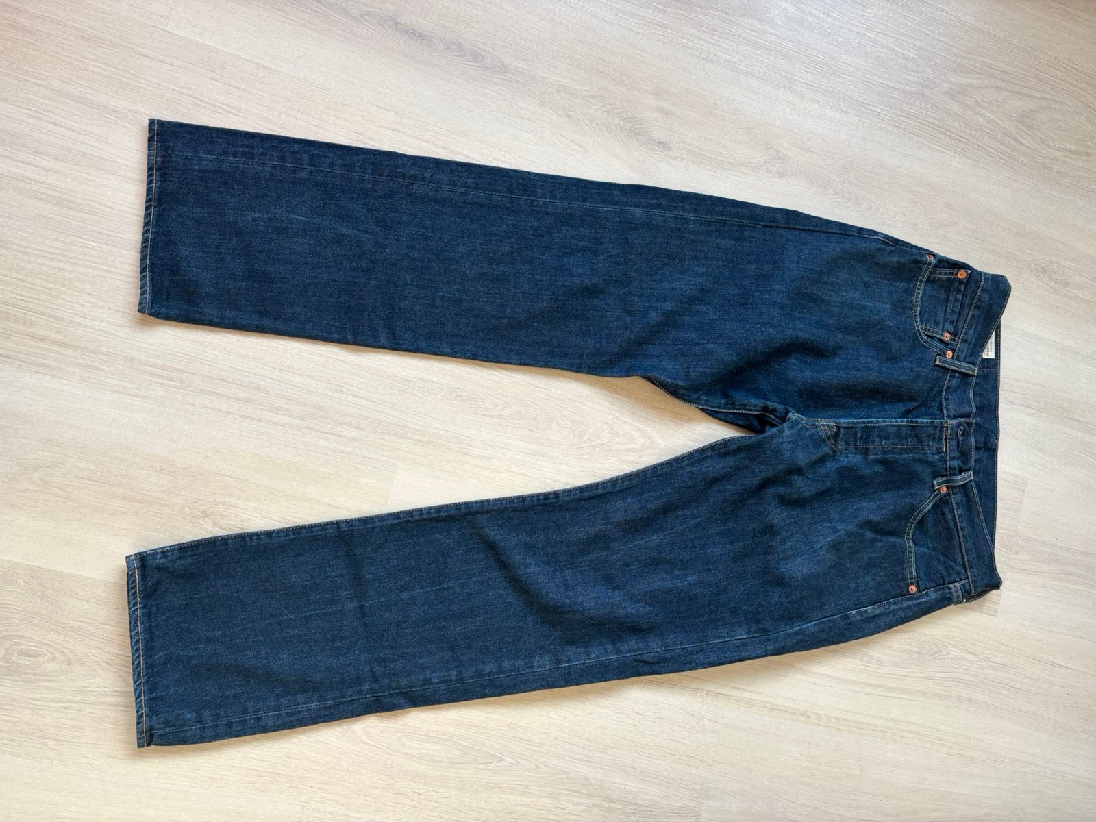 Jeans broek levis. 33/32, Ophalen, Zo goed als nieuw