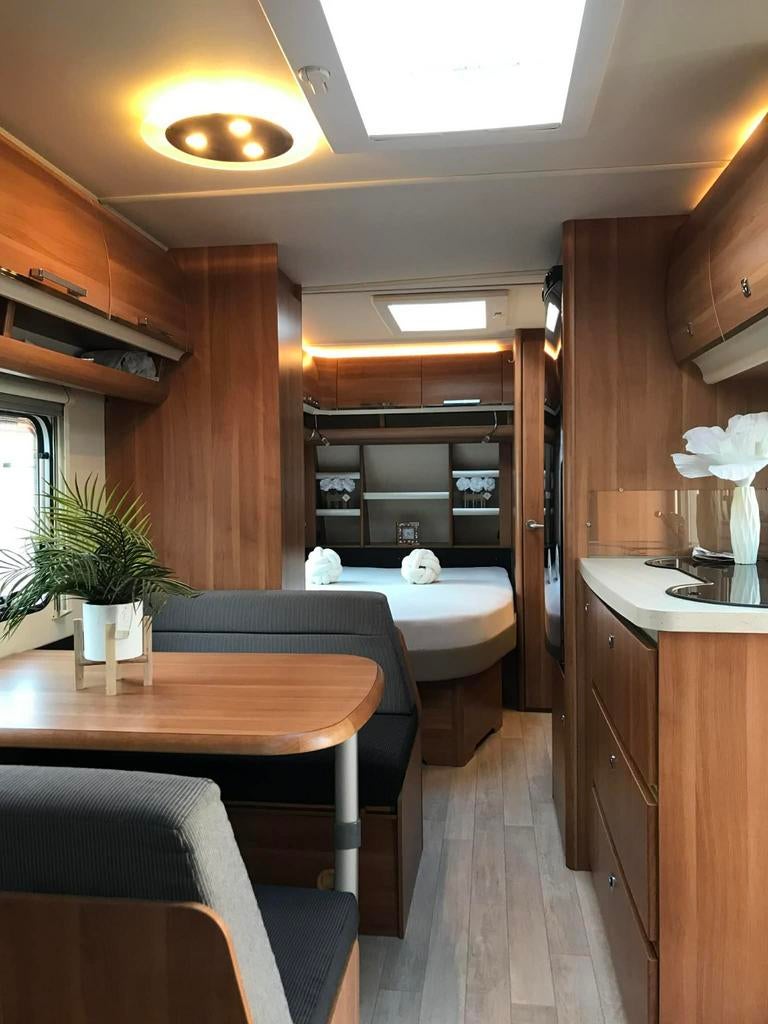 Caravane fendt saphir 550m 2016 état très propre, Caravans en Kamperen, Caravans, Particulier, Fendt, Ophalen