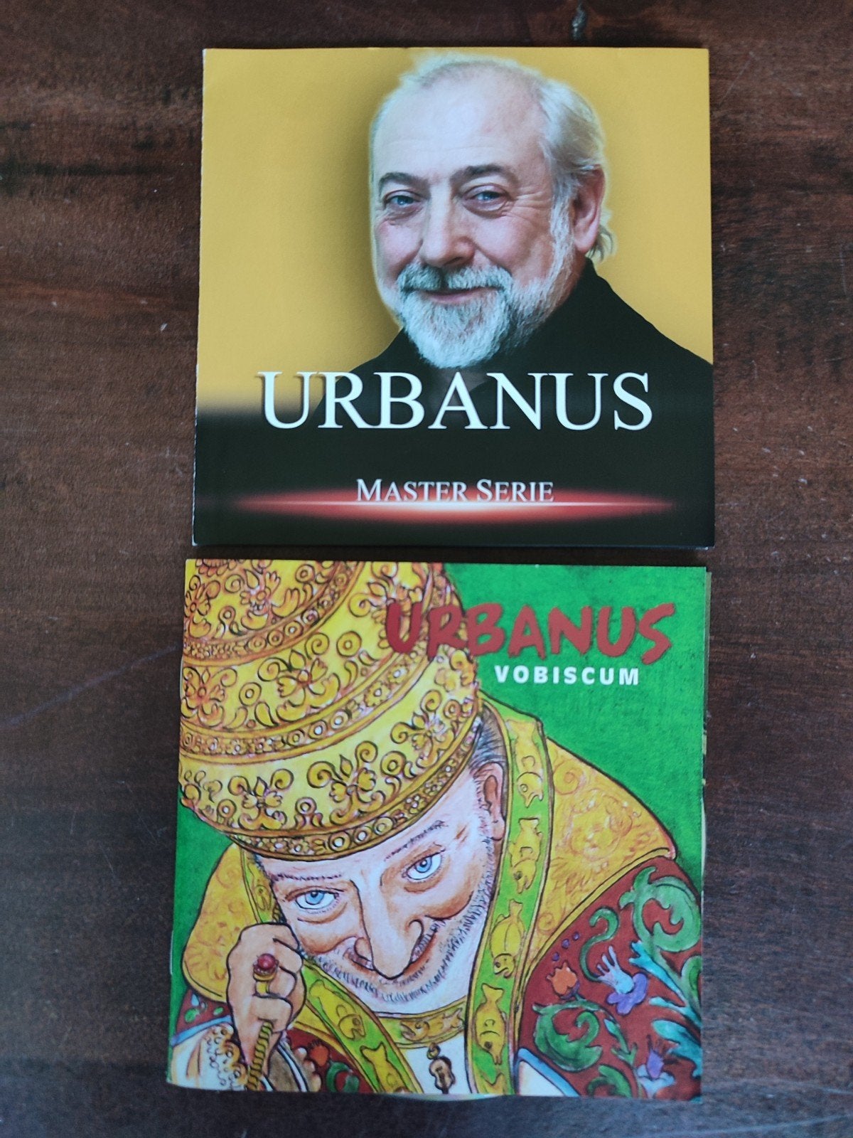 2x CD : URBANUS (CD + inlayboekje, geen doosje/rugzijde), Cd's en Dvd's, Cd's | Nederlandstalig, Ophalen of Verzenden