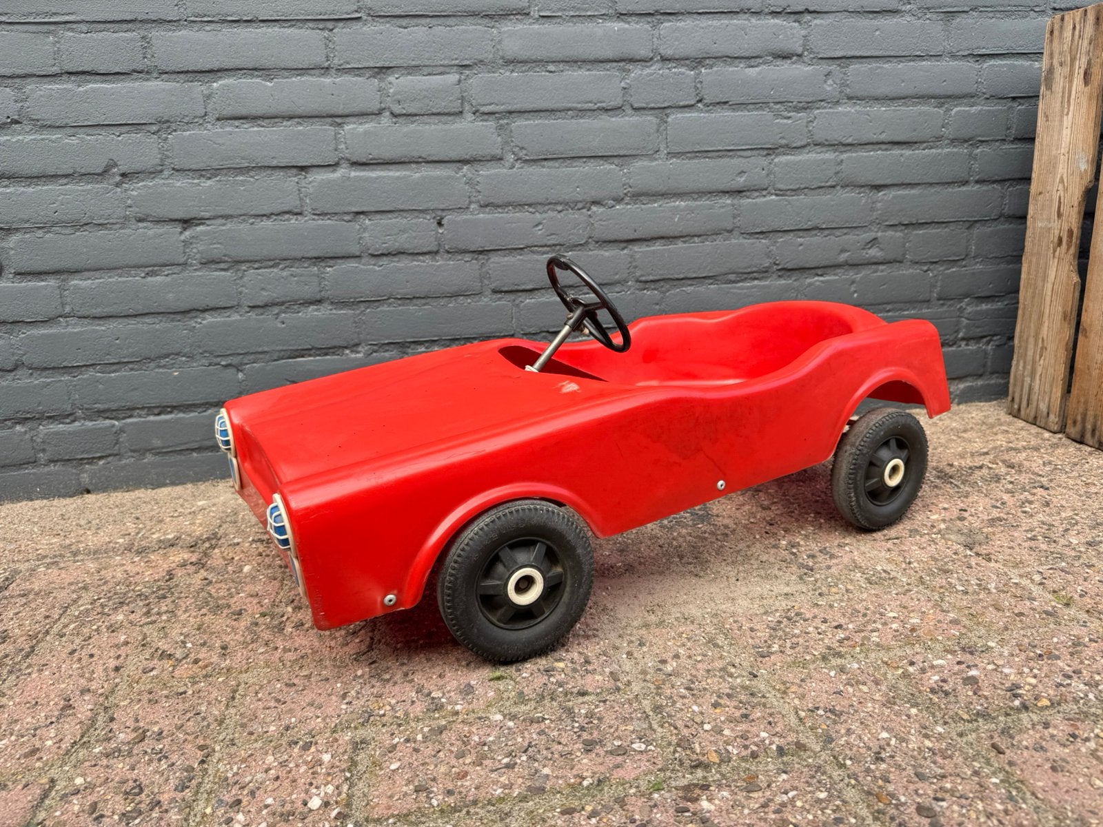 Ancienne voiture à pédales italienne/voiture à pédales, Enlèvement ou Envoi