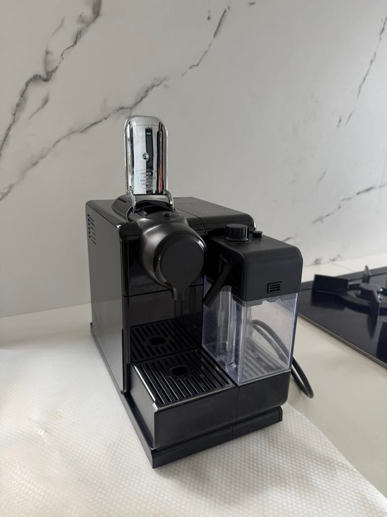 Nespresso delonghi, Elektronische apparatuur, Ophalen, Zo goed als nieuw, Nespresso