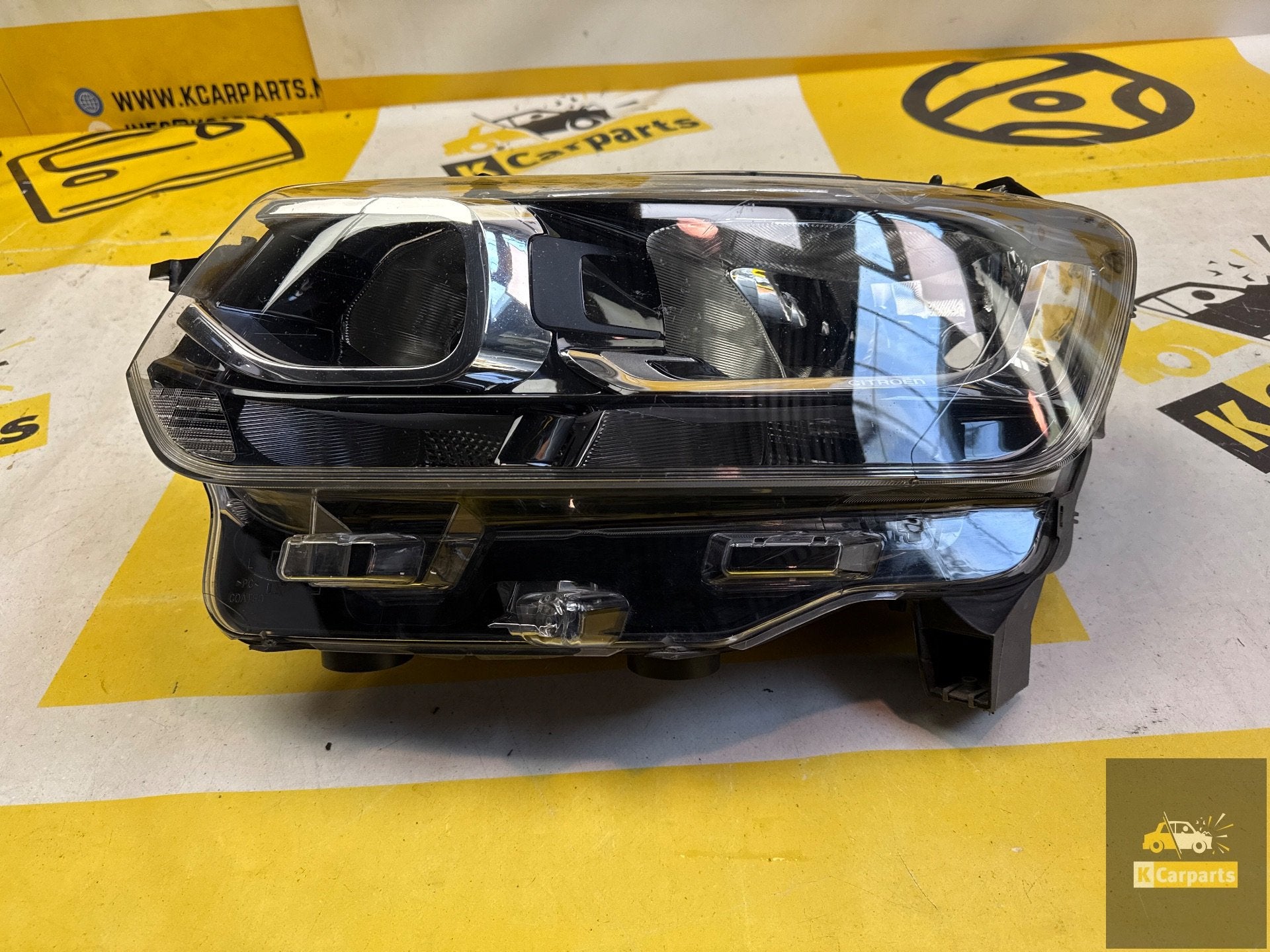 Citroen Berlingo Koplamp Links Origineel 9816824880, Auto-onderdelen, Gebruikt, Citroën, Stellantis N.V., Taurusavenue 1
2132 LS  Hoofddorp, NL