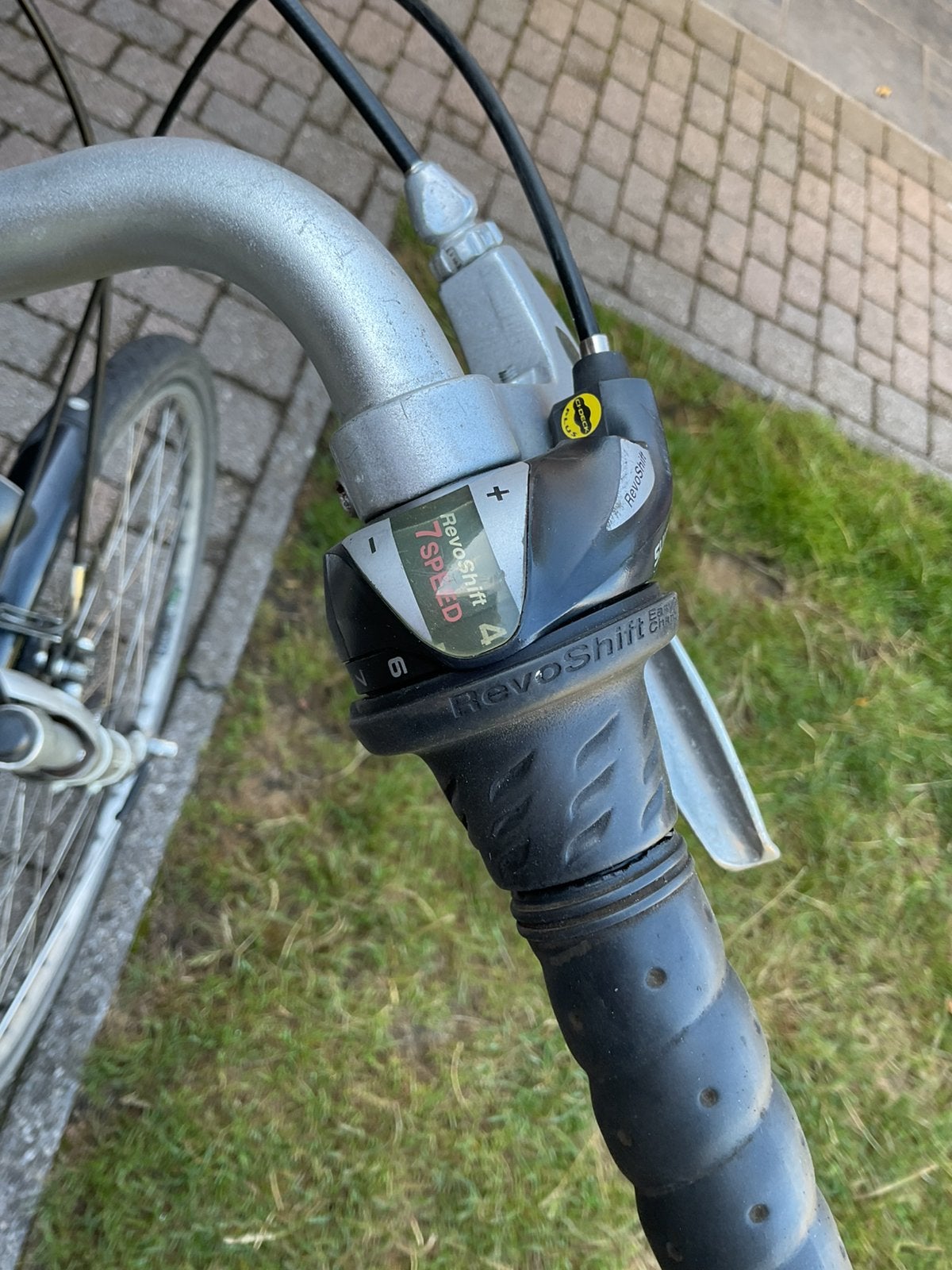 Damesfiets, Ophalen