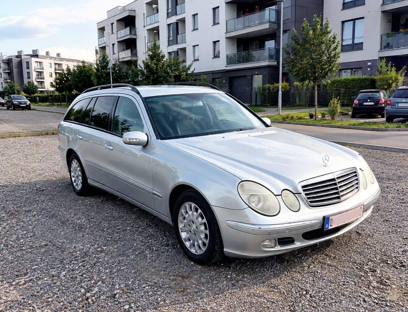 Mercedes e220 cdi - Automatique, Autos, Argent ou Gris, Achat, 110 kW, Noir