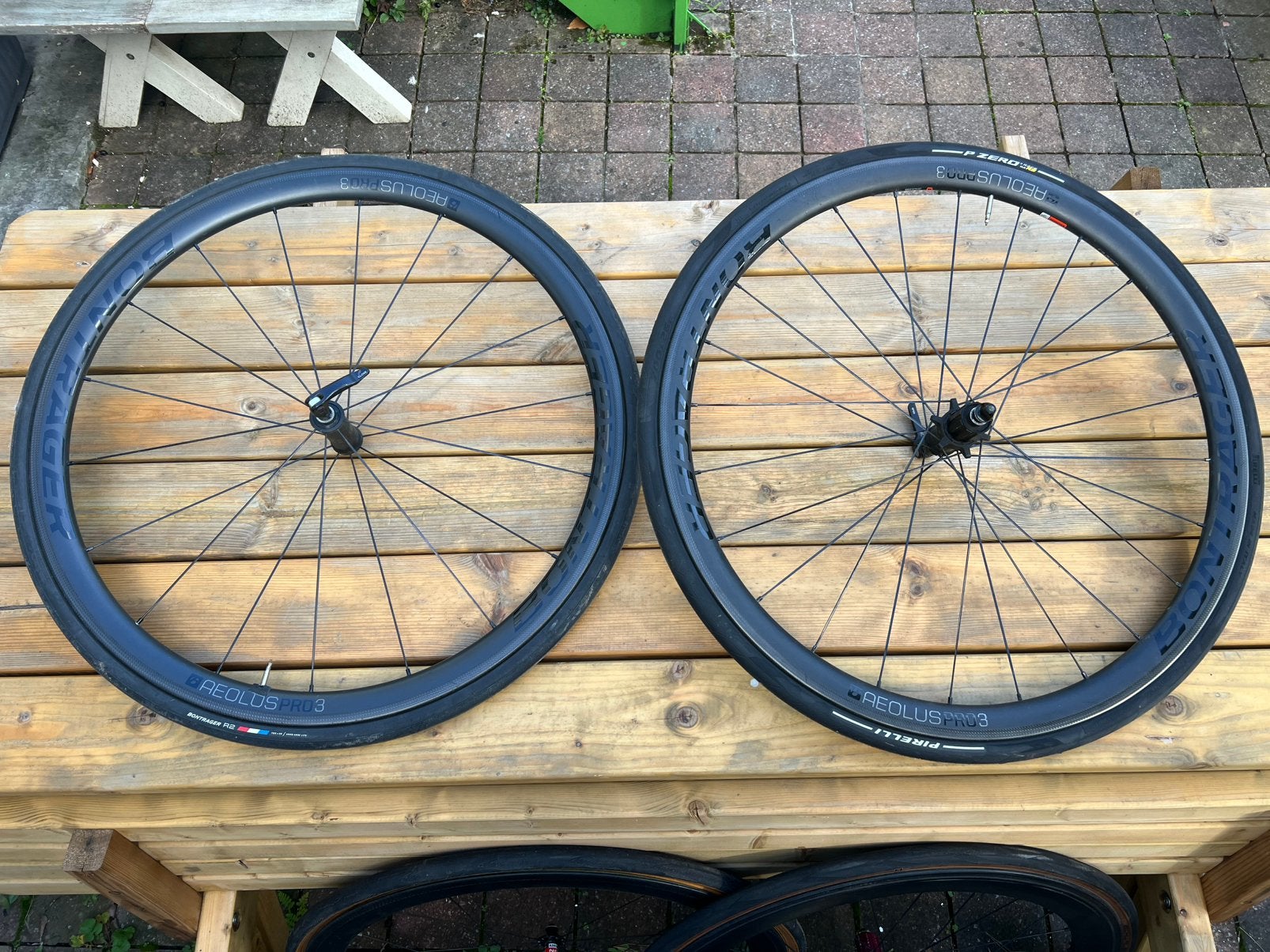 BONTRAGER AEOLUS PRO3 - ÉTAT NEUF, Enlèvement, Comme neuf