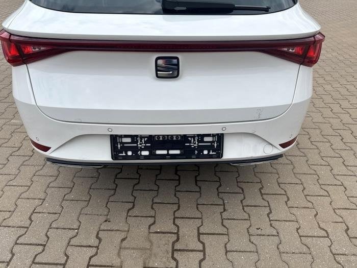 Achterlicht balk links + rechts van een Seat Leon, Gebruikt, -, -, Ophalen of Verzenden