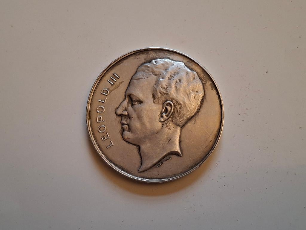 medaille Koning Leopold III, Verzamelen, Verzenden, Gebruikt, Overige typen