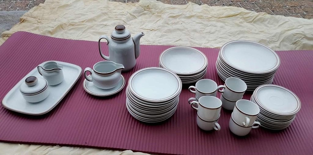 servies winterling schwarzenbach, Ophalen, Zo goed als nieuw, Klassiek, Compleet servies