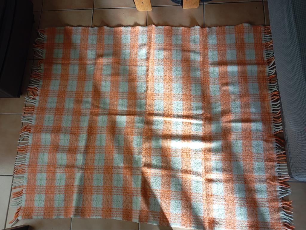 Couverture bébé vintage, Maison & Meubles, Envoi, Utilisé