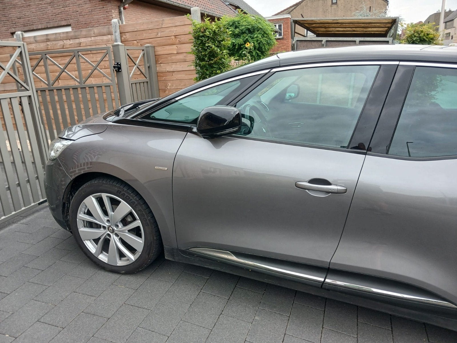 Renault scenic, Autos, Renault, Argent ou Gris, Achat, Euro 6, Boîte manuelle