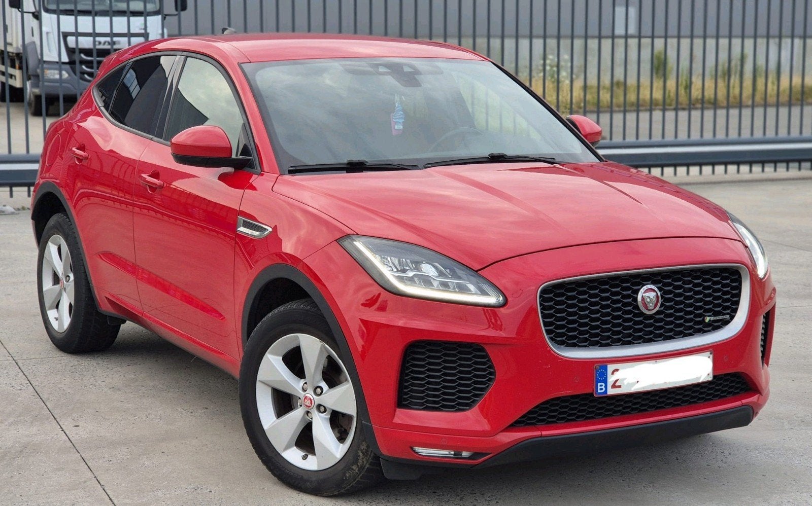 jaguar E-PACE R-Dyna AN2020.220mkm boite auto FULL 13999€, 5 portes, Particulier, USB, SUV ou Tout-terrain