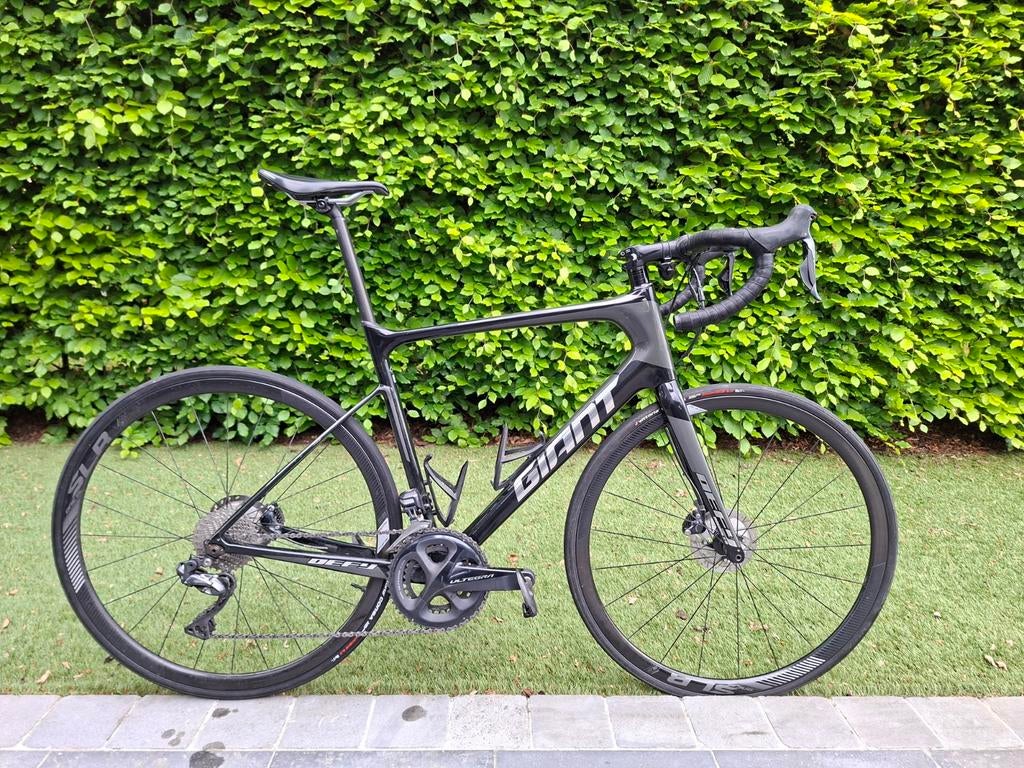 Giant Defy Advanced ML Di2 Ultegra, Ophalen, Carbon, Giant
