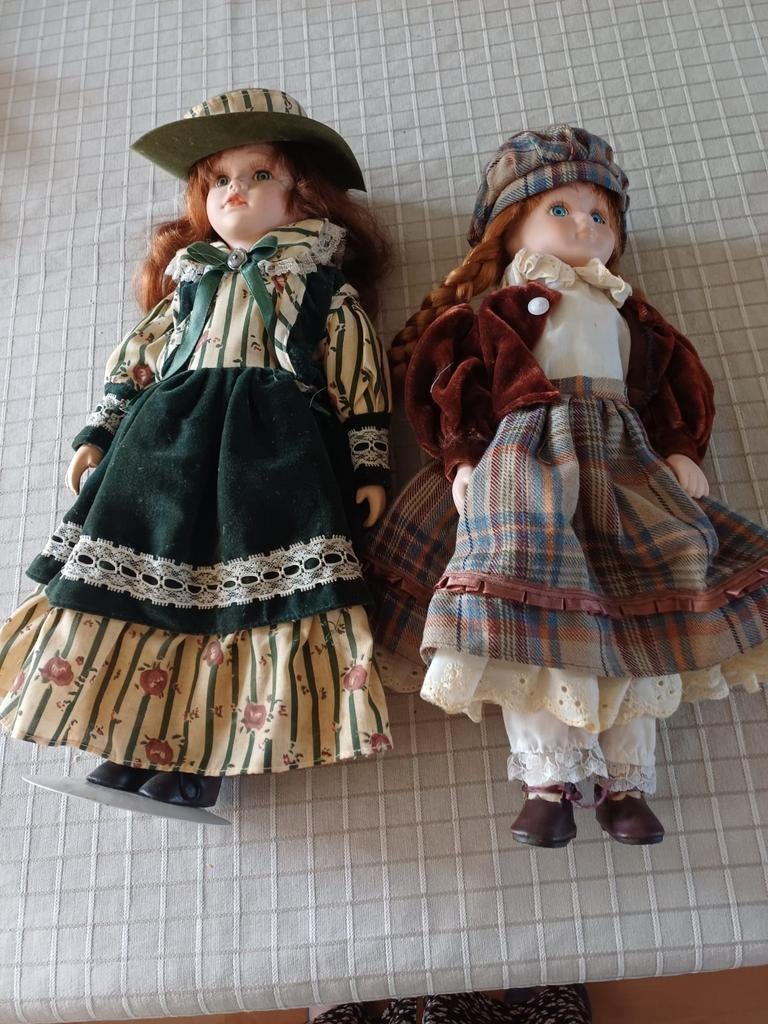2 poupées en porcelaine, Enlèvement ou Envoi, Poupée