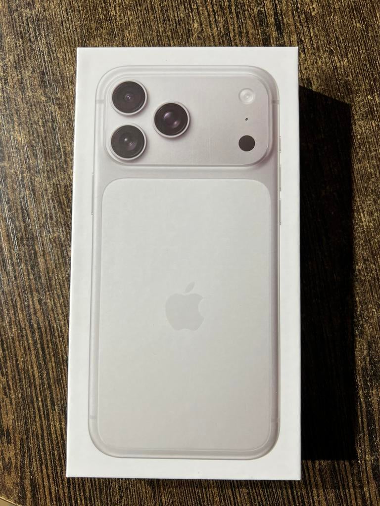 iPhone 17 Pro Max, Telecommunicatie, Mobiele telefoons | Apple iPhone, Overige modellen, Wit, Ophalen of Verzenden, Met simlock
