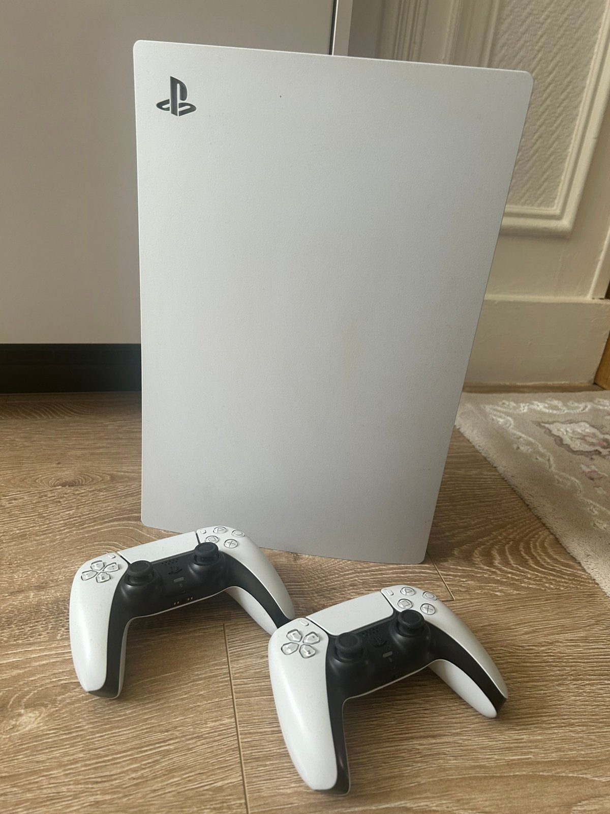 Console Playstation 5 avec 2 manettes, Enlèvement ou Envoi, Comme neuf, Playstation 5