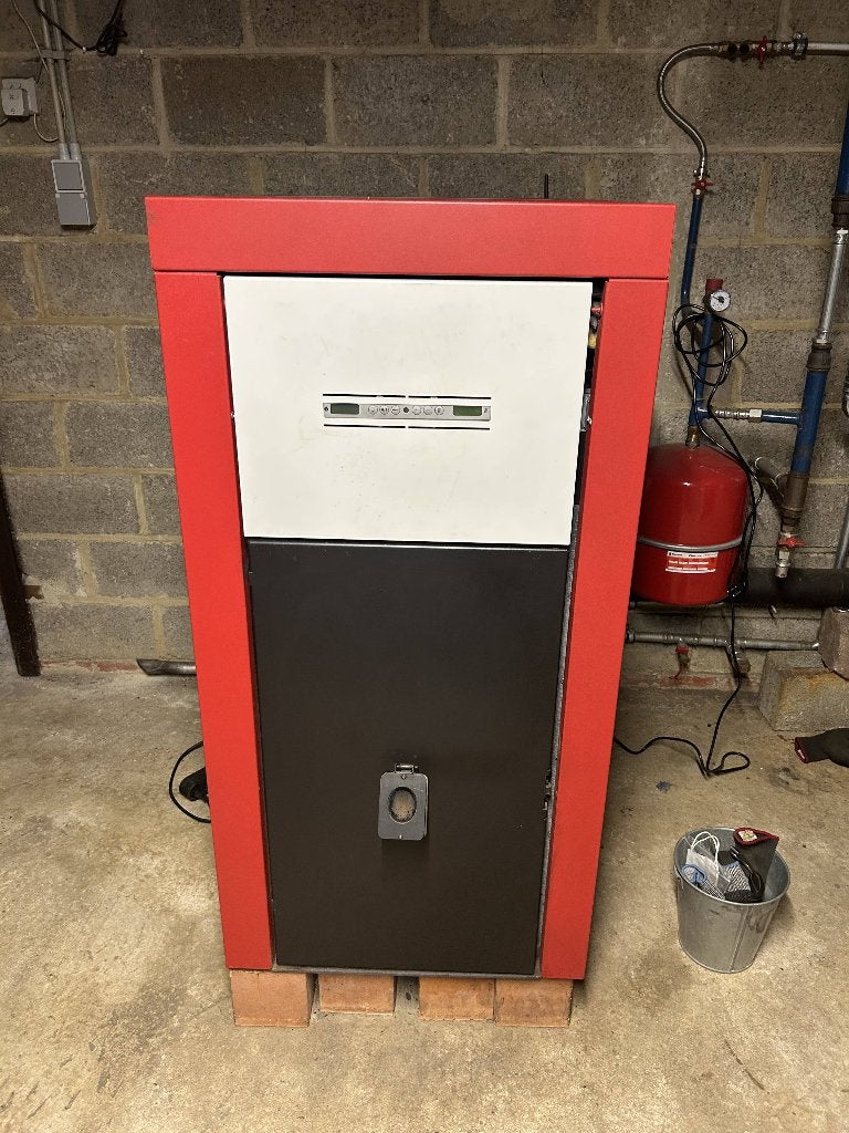 Edilkamin Ottawa Pelletketel 24 kW & Houtpellets, Ophalen, Zo goed als nieuw, 800 watt of meer