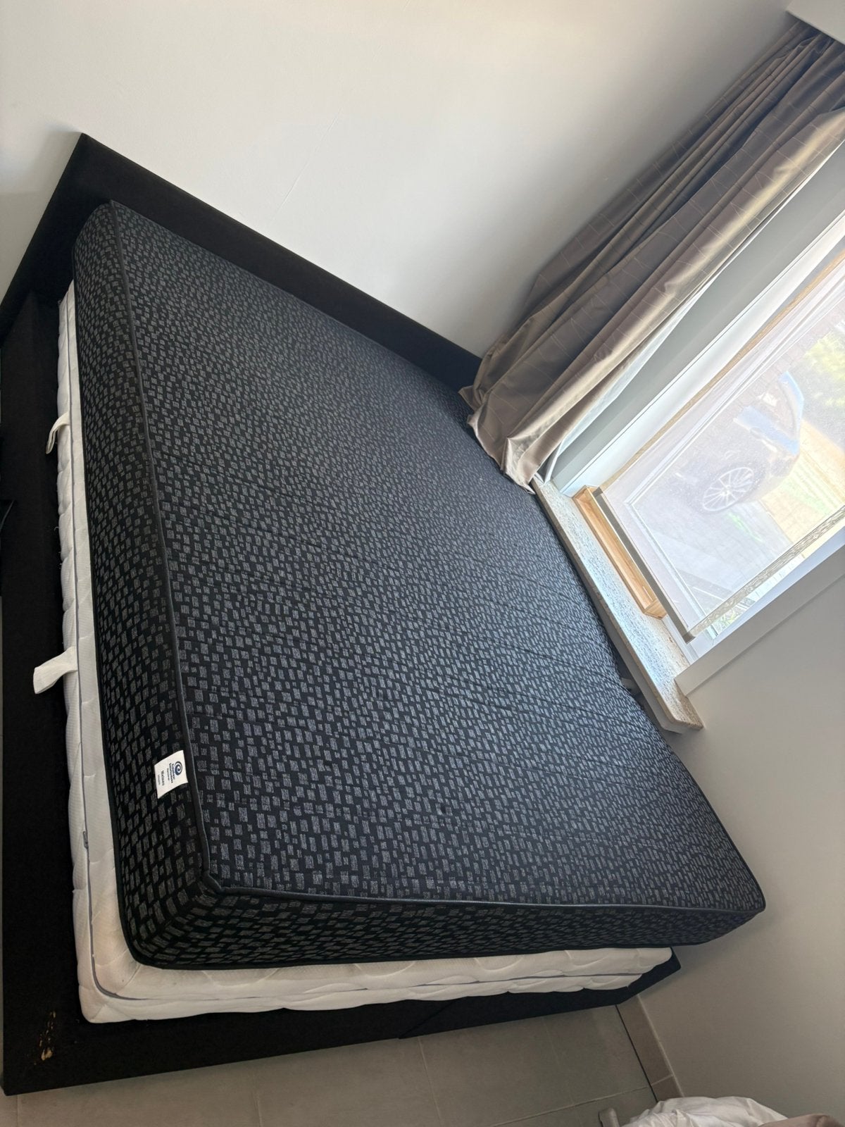 2 persoonsbed 1m60 zwart, Ophalen, Gebruikt