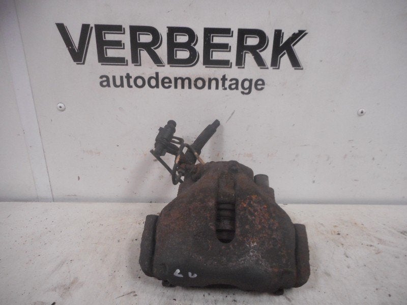 ETRIER DE FREIN AVANT GAUCHE Audi A4 (B6) (886), Utilisé, Audi