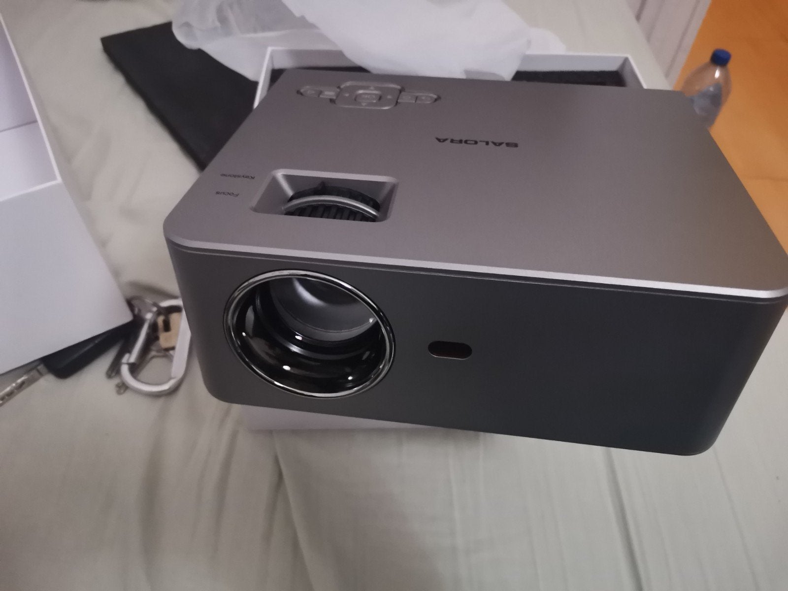 Projecteur salora neuf, Audio, Tv en Foto, Beamers