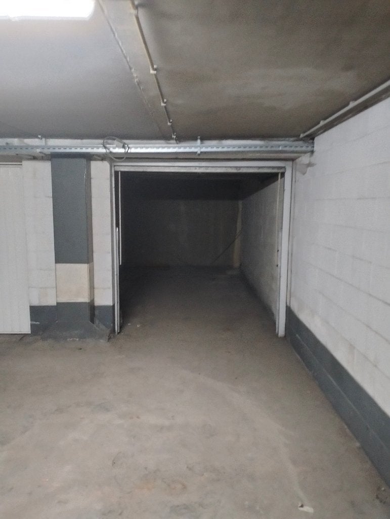 Te koop ruime afsluitbare garage box in hartje Turnhout, Turnhout