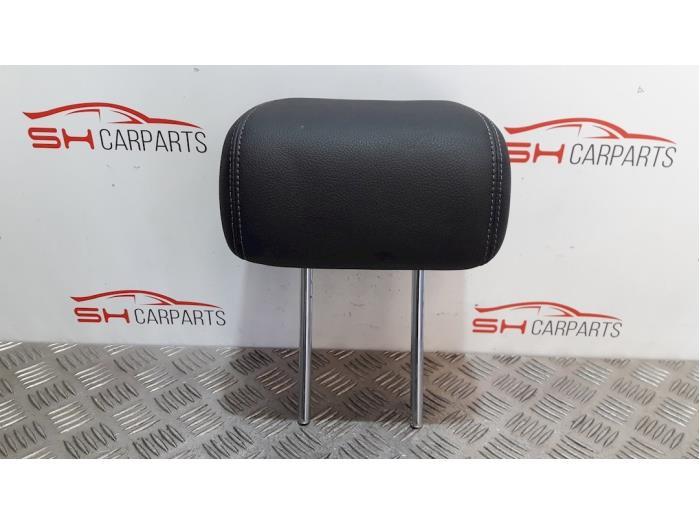 Support principal d'un Mercedes A-Klasse, Autos : Pièces & Accessoires, Habitacle & Garnissage, Mercedes-Benz, Utilisé, 3 mois de garantie