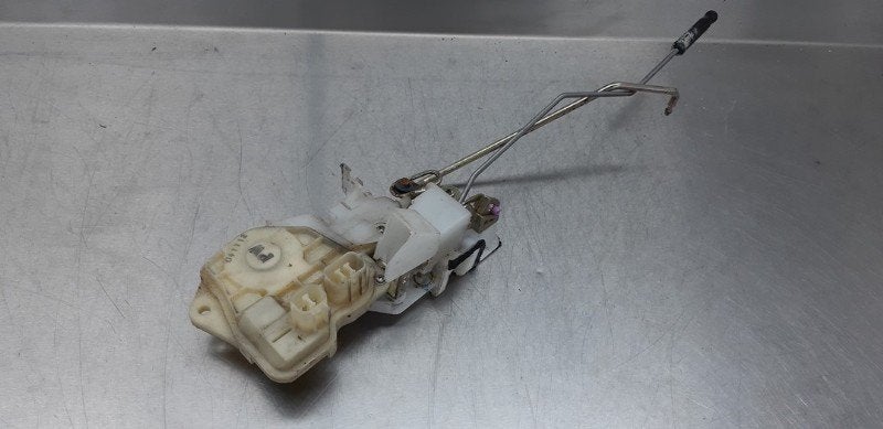 SERRURE DE PORTE RODS AVANT DROIT Jazz (GD / GE2 / GE3), Utilisé, Honda