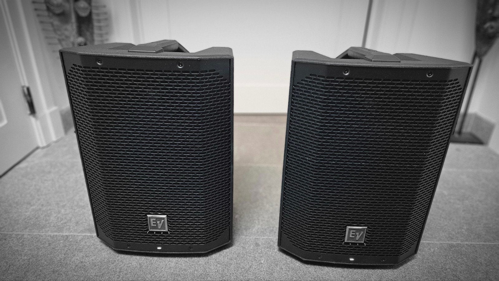 2x Electro-Voice Everse 8 met covers, Ophalen of Verzenden