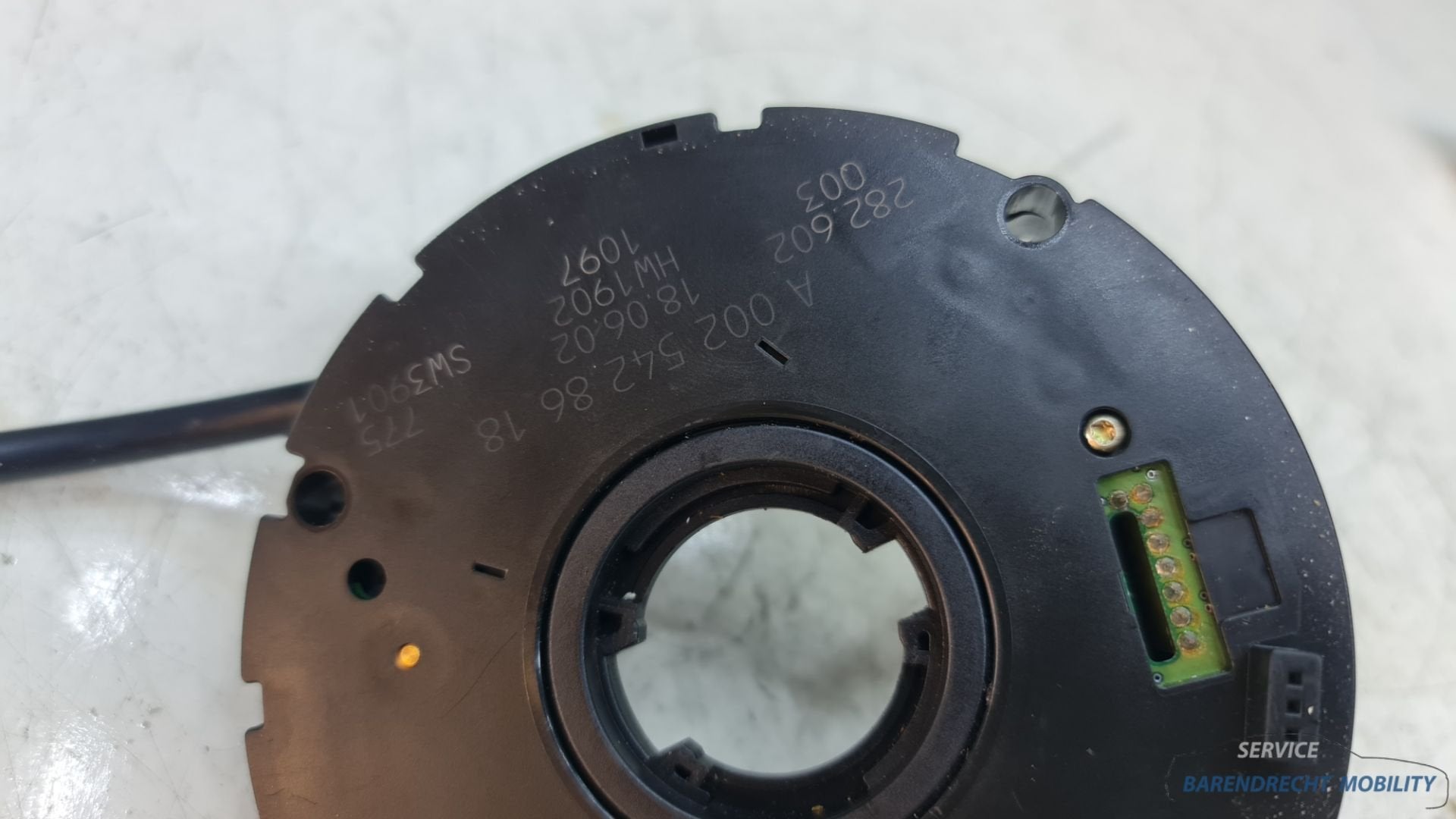 Mercedes W203 S203 CL203 W209 C Klasse stuurhoek sensor met, Gebruikt, Mercedes-Benz AG, Mercedes-Benz, Mercedesstrasse 120
70372  Stuttgart, DE