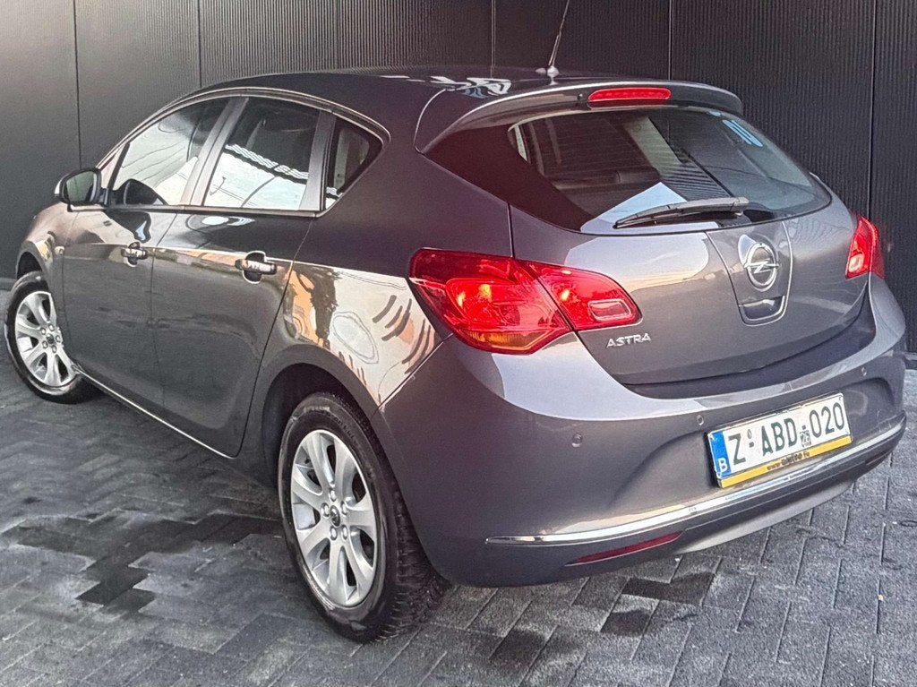 Opel Astra 1.4i Benzine Enjoy *1Jaar Garantie*, Autos, Opel, Euro 5, Achat, Entreprise, Boîte manuelle
