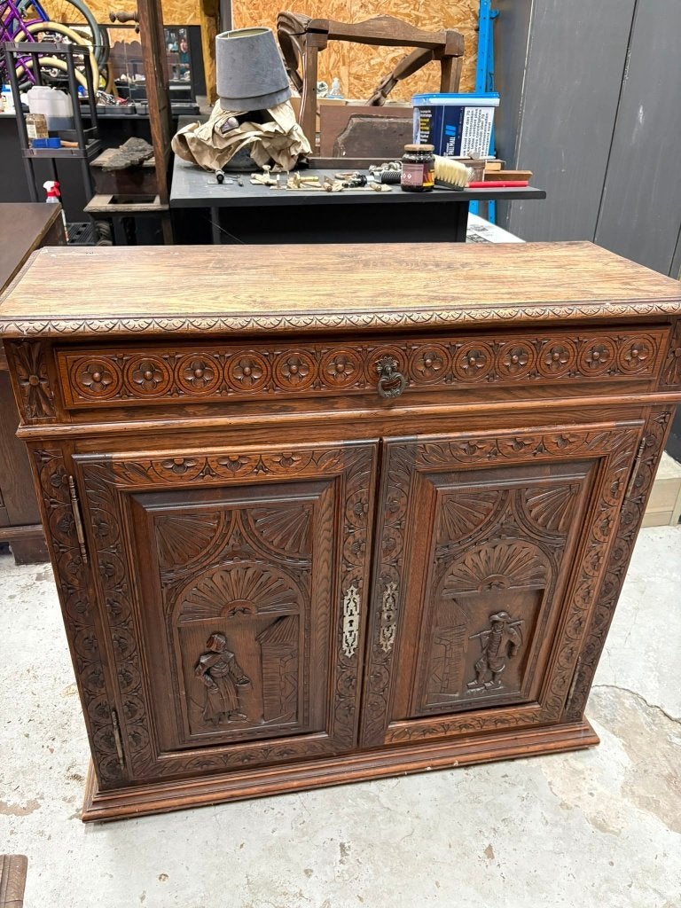 Antieke massief houten kast / dressoir – rijk handgesneden, Huis en Inrichting, Ophalen, Met lade(s), 50 tot 100 cm, Zo goed als nieuw