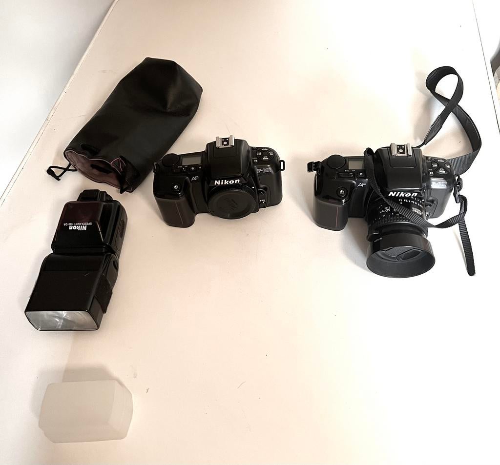 Nikon F‑601 set – 2 bodies + 50mm f/1.8 + SB‑24 flitser, Ophalen, Zo goed als nieuw, Nikon