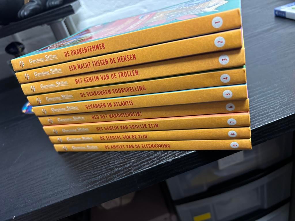 Mini serie geronimo Stilton, Boeken, Ophalen of Verzenden, Zo goed als nieuw