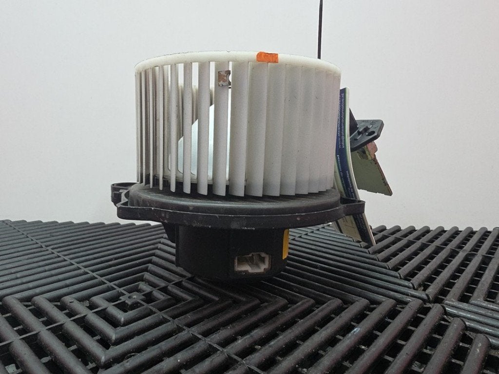 VENTILATEUR RADIATEUR MOTEUR i10 (F5) (|971130X000|), Autos : Pièces & Accessoires, Hyundai Motor Deutschland GmbH, Kaiserleipromenade 5
63067  Offenbach am Main, DE