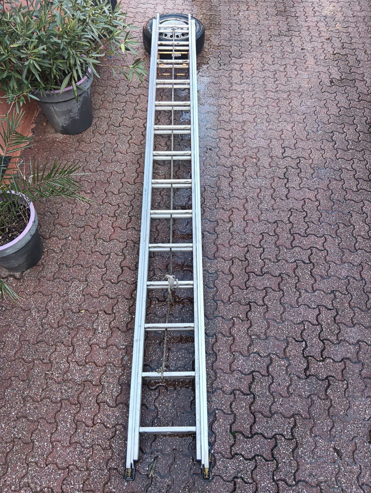 Professionele aluminium ladder van 8 meter, Ophalen, Gebruikt, Ladder