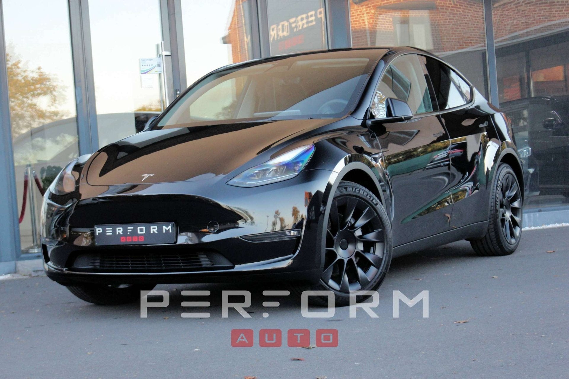 Tesla Model Y LONG RANGE*DUAL MOTOR*AWD*PANO*AUTOPILOT*21% B, Autos, 378 kW, Achat, Euro 6, Entreprise