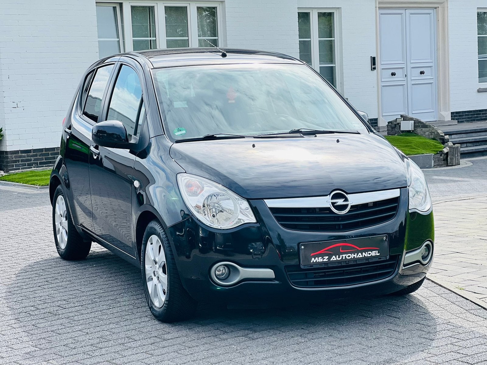 OPEL AGILA 1.2i * BENZINE * 49.000 Km * 1 ste Eign * Airco, Auto's, Parkeersensor, 63 kW, Zwart, Bedrijf