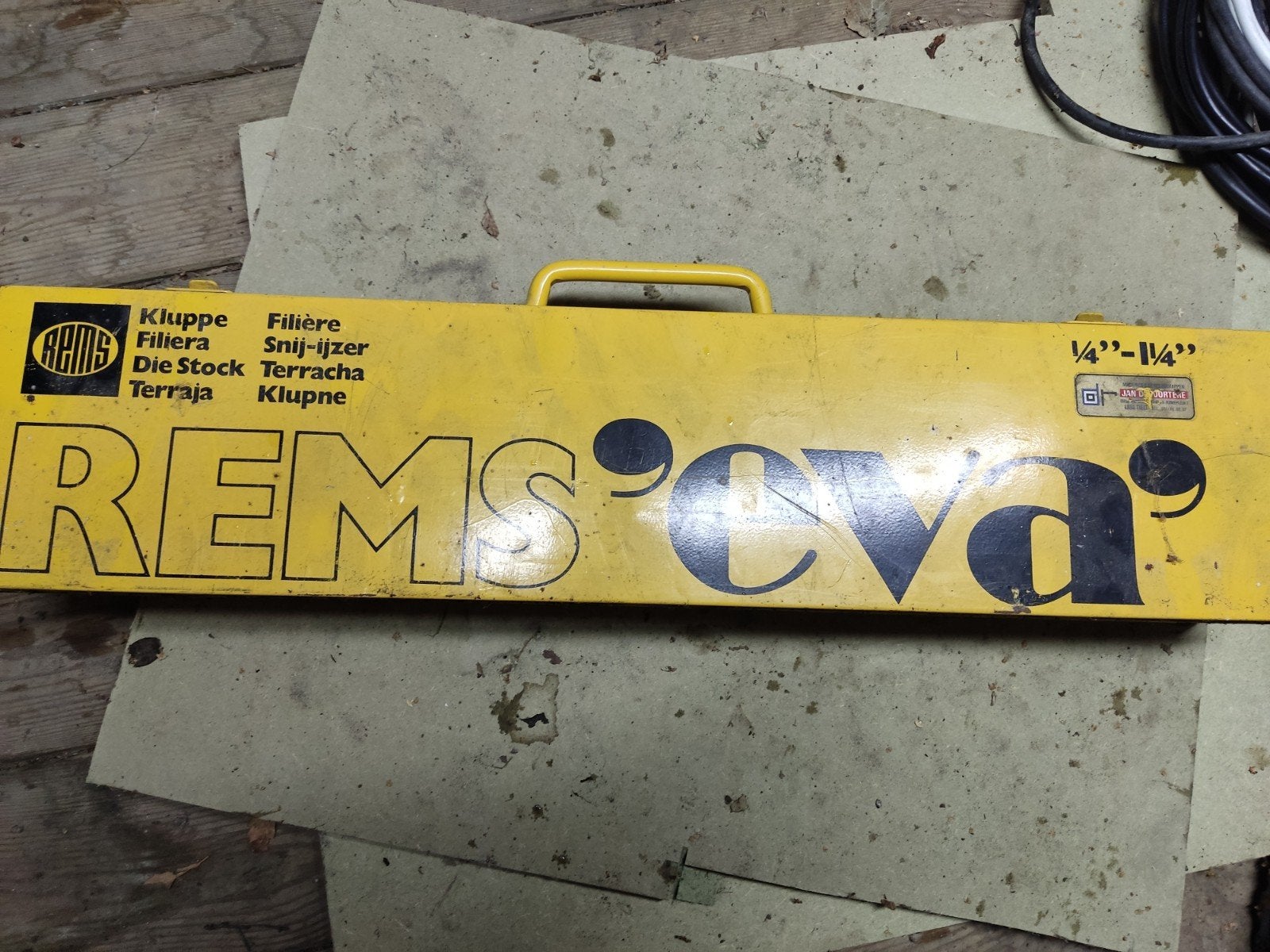 Rems eva draadtrekset, Bricolage & Construction, Enlèvement, Comme neuf