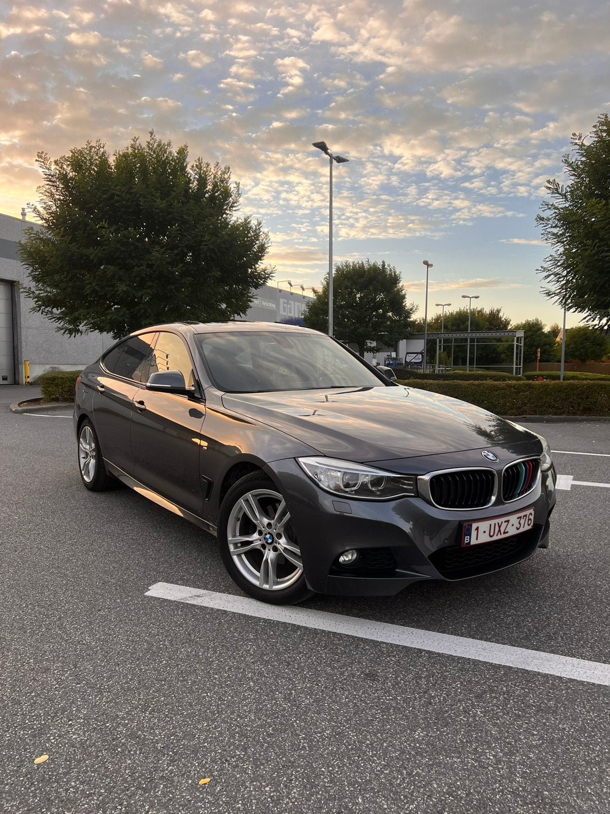 BMW 320d Gran Turismo Pack M - 2015 - Boîte automatique, Cuir, Argent ou Gris, Achat, Euro 6