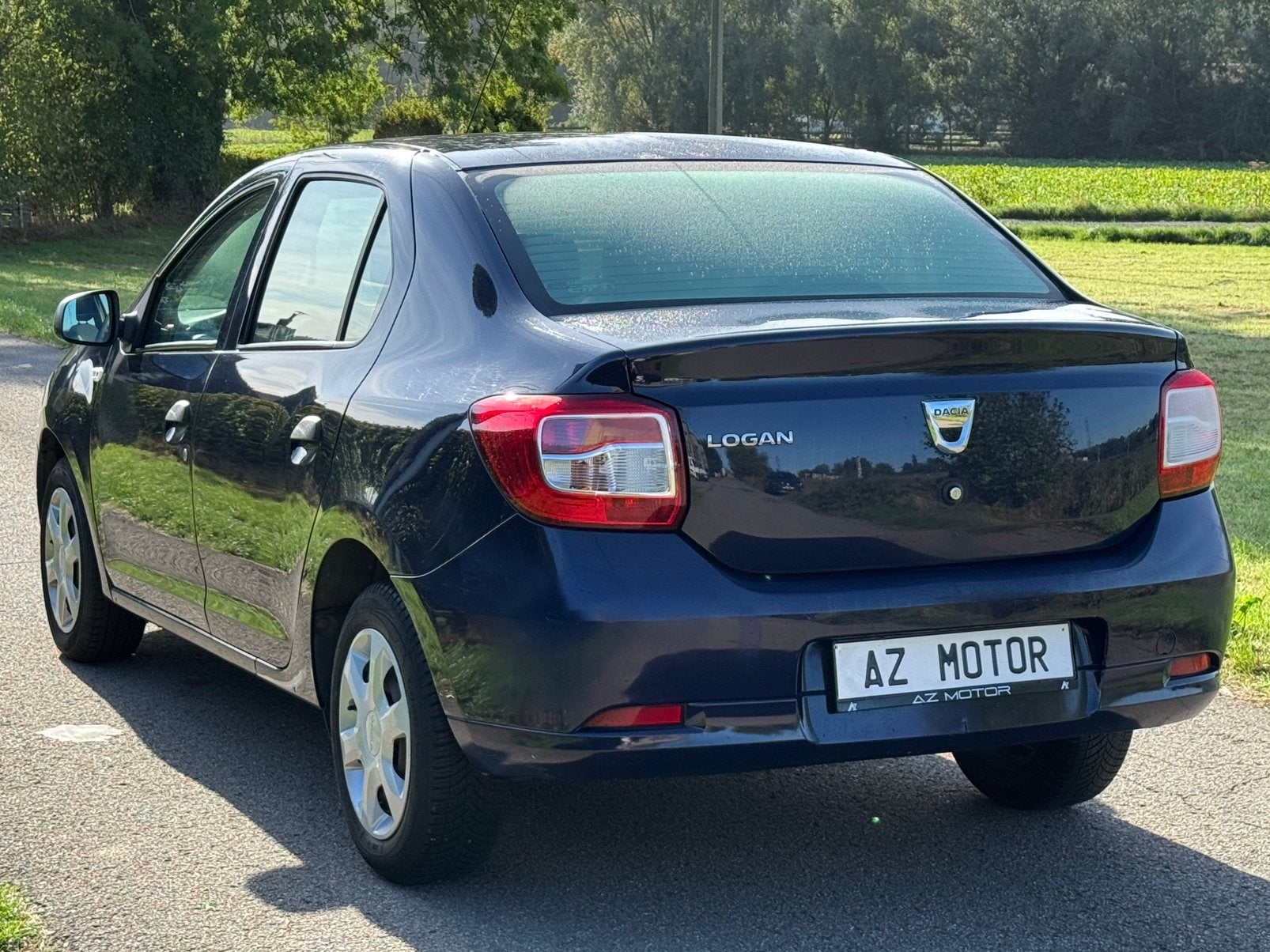Dacia Logan 1.2i 1Main 2015 110Km Petit Prix Ct ok Euro5, Stof, Blauw, Logan, 5 deurs