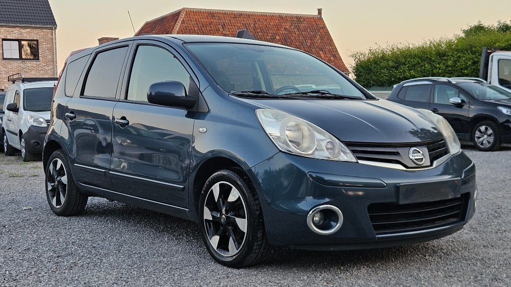 Nissan Note 1,4 Benzine-2013-Airco, Bedrijf, Handgeschakeld, Euro 5, https://public.car-pass.be/vhr/9b3159ed-6ba5-43c1-8b8f-aecc9a15f47d