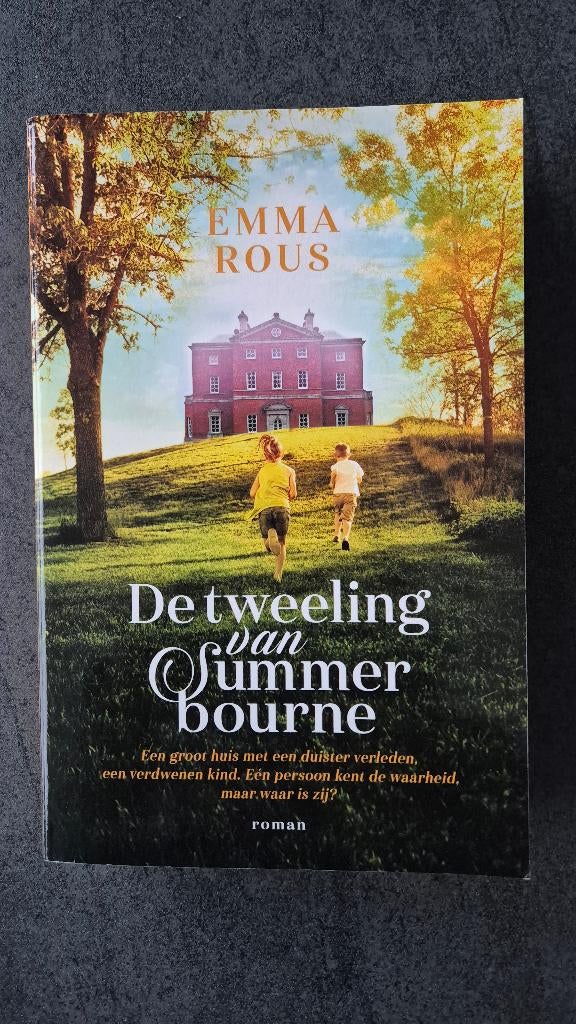Art. 840 EMMA ROUS - De tweeling van Summerbourne, Boeken, Europa overig, Ophalen of Verzenden, Zo goed als nieuw, Emma Rous