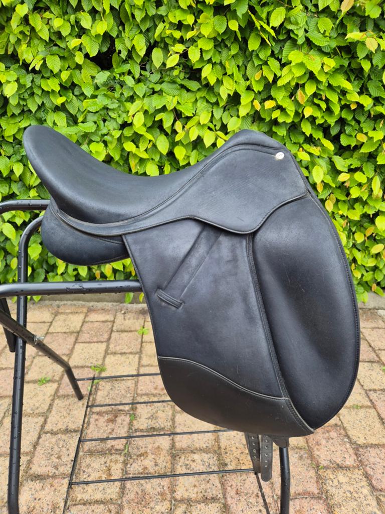 Wintec Isabell 17 dressuurzadel, Dieren en Toebehoren, Ophalen of Verzenden, Dressuur