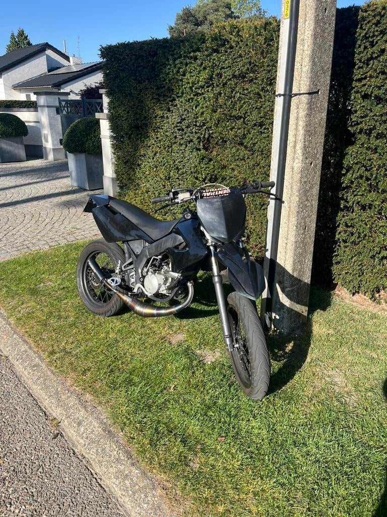 Derbi senda x-race, Fietsen en Brommers, Ophalen, 6 versnellingen, Gebruikt, Klasse B (45 km/u)