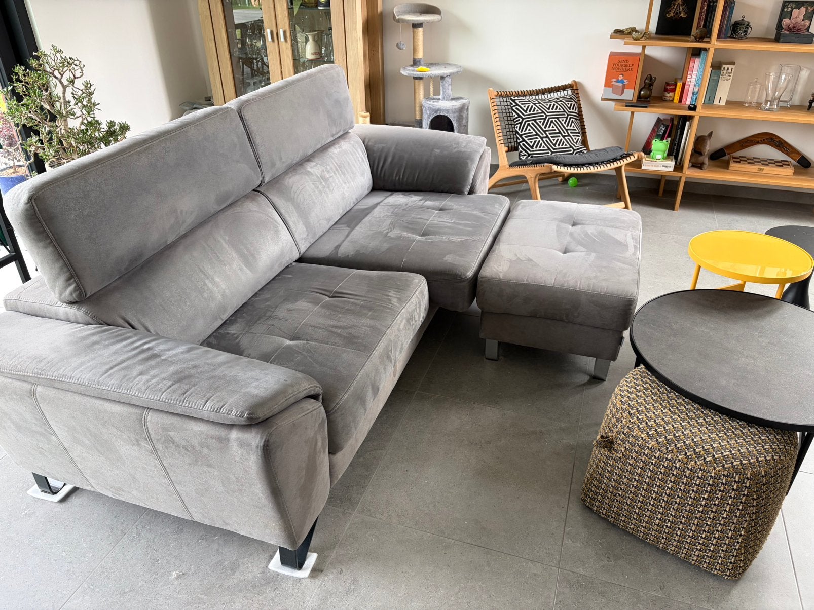 Canapé Micro-fibre (extensible) et son pouf, Enlèvement, Utilisé