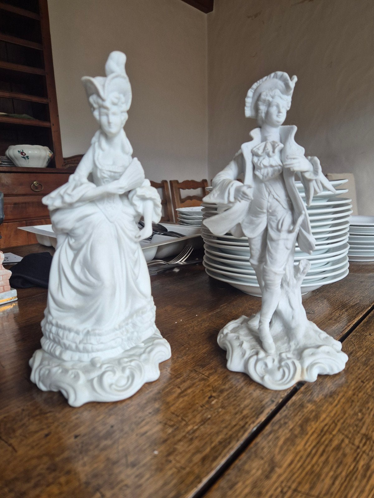 Vintage porseleinen beeldjes, Ophalen