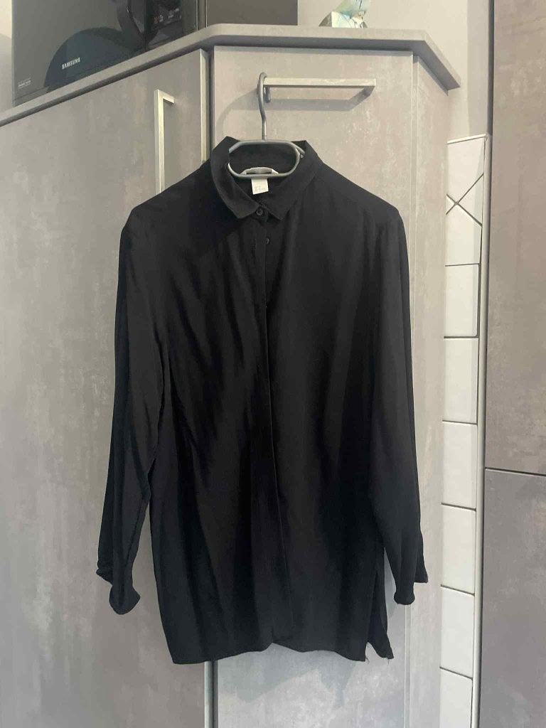 H&M XS zwart SHIRT, H&M, Zwart, Ophalen of Verzenden, Maat 34 (XS) of kleiner