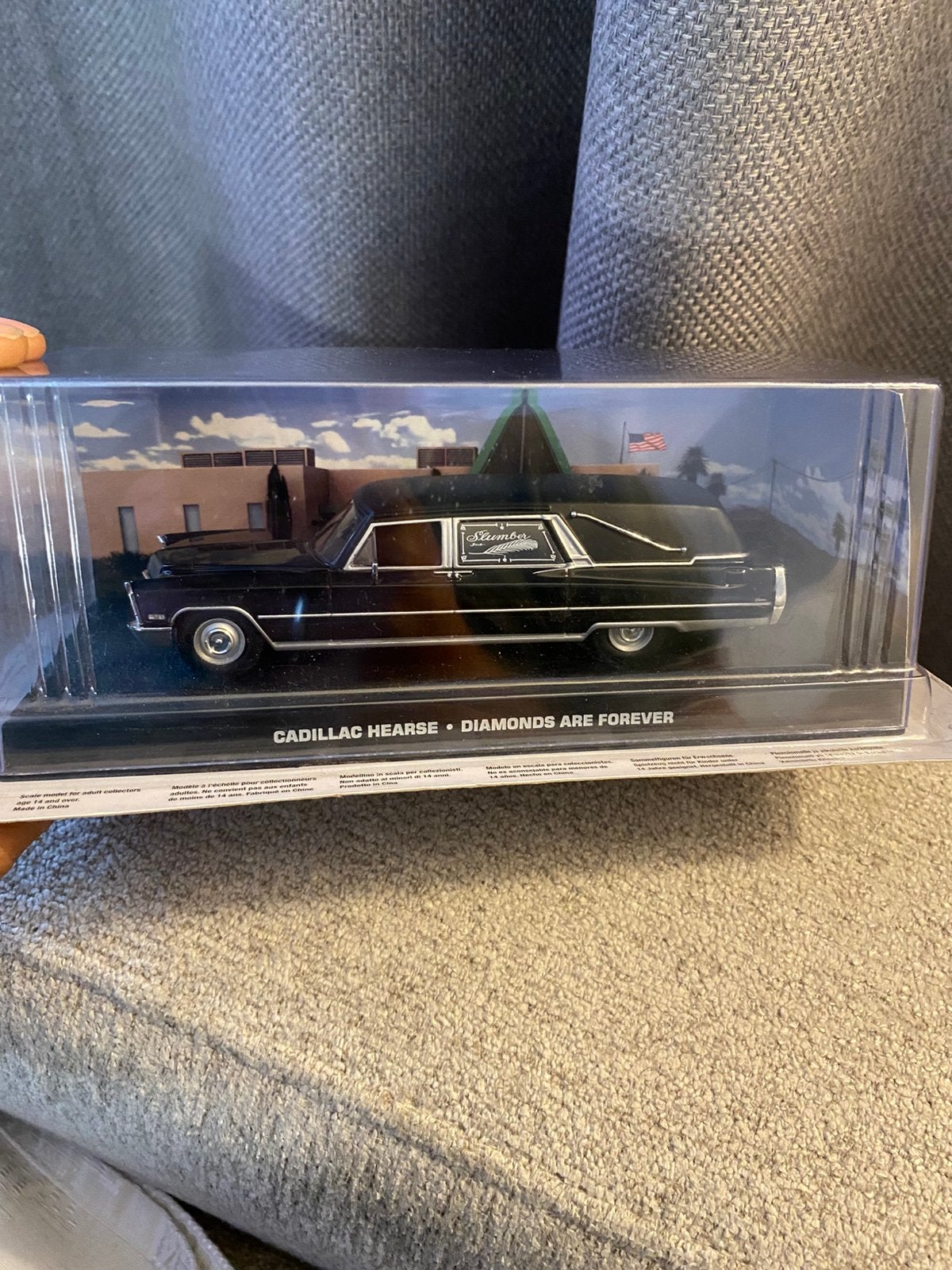 Cadillac Corbillard James Bond 1:43, Enlèvement ou Envoi, Comme neuf